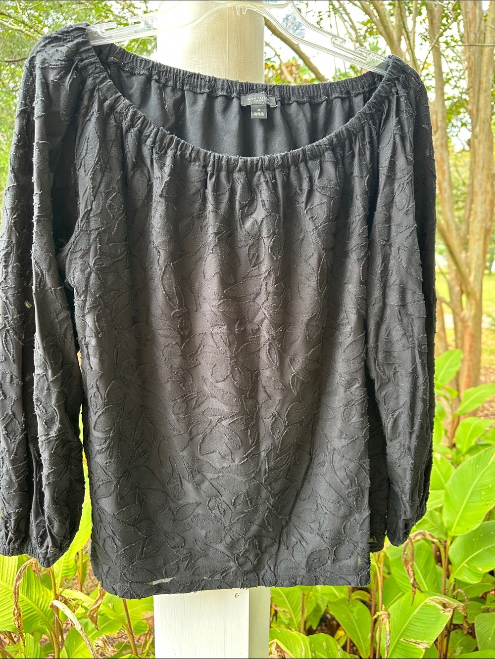 Ann Taylor Factory Black Textured Off-Shoulder Blouse